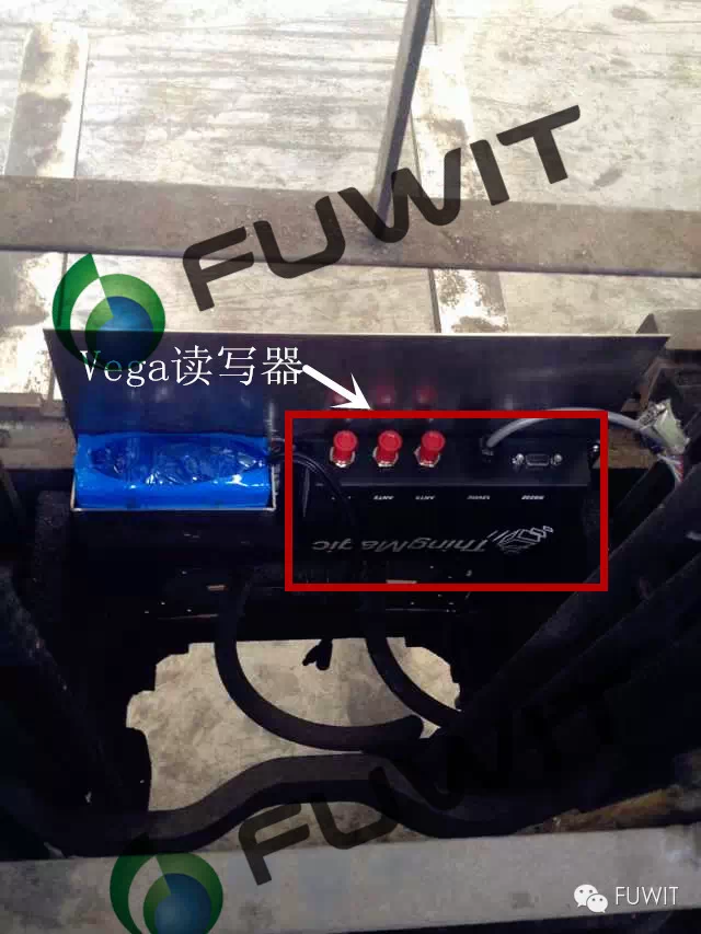 RFID叉車讀寫器